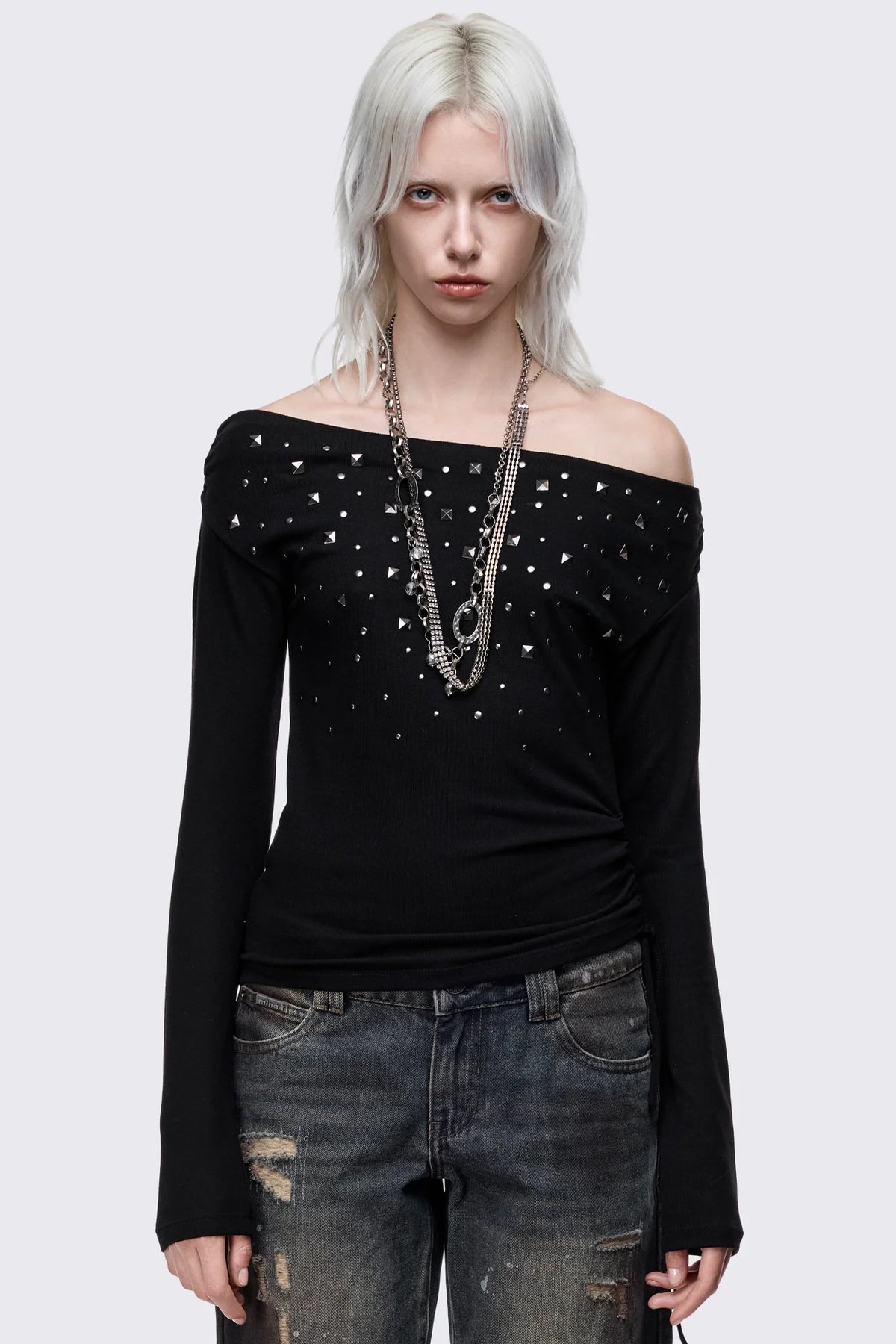 Maria Black Off-Shoulder Top