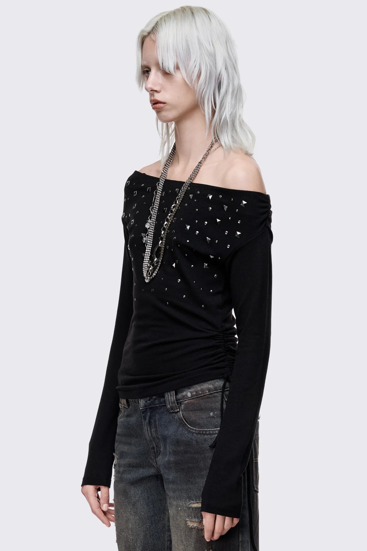 Maria Black Off-Shoulder Top